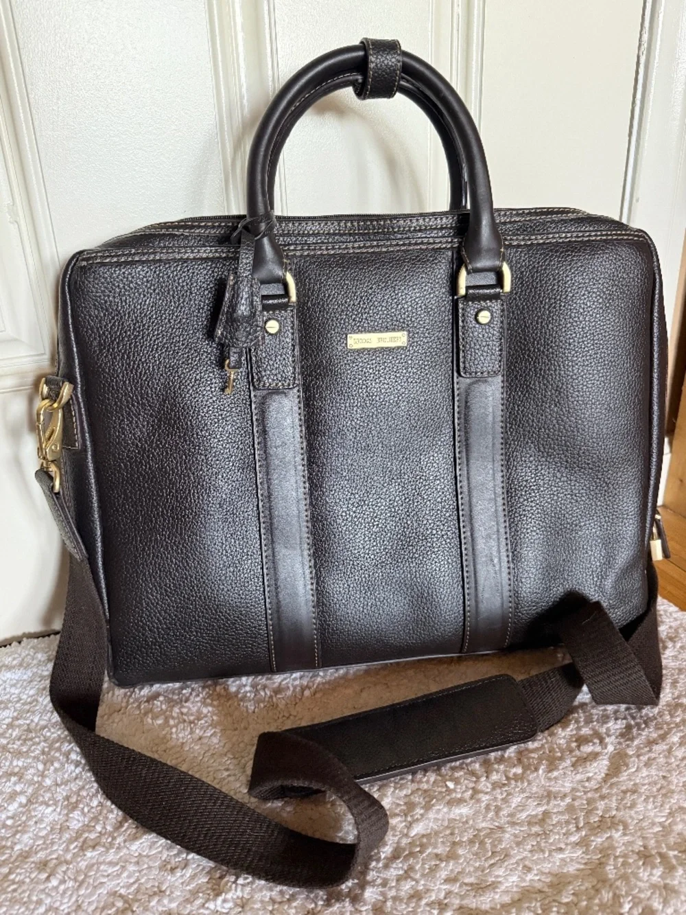 Brooks Brothers Brown Pebbled Leather Briefcase Messenger Bag With Lock and Key